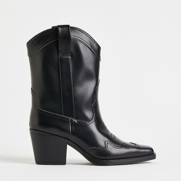 Black western boots size 9 NWOT🦋 coastal cowgirl - Picture 2 of 8